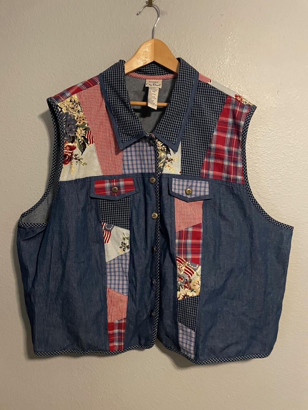 Vintage Koret Womens Vest Plus Size 30W Denim Patchwork Floral Grannycore 90s
